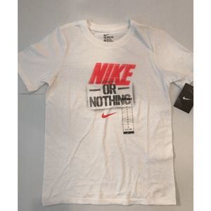 NEW Boys Small NIKE Swoosh Tee T-Shirt Outdoor Athletic Shirt White 921229-100